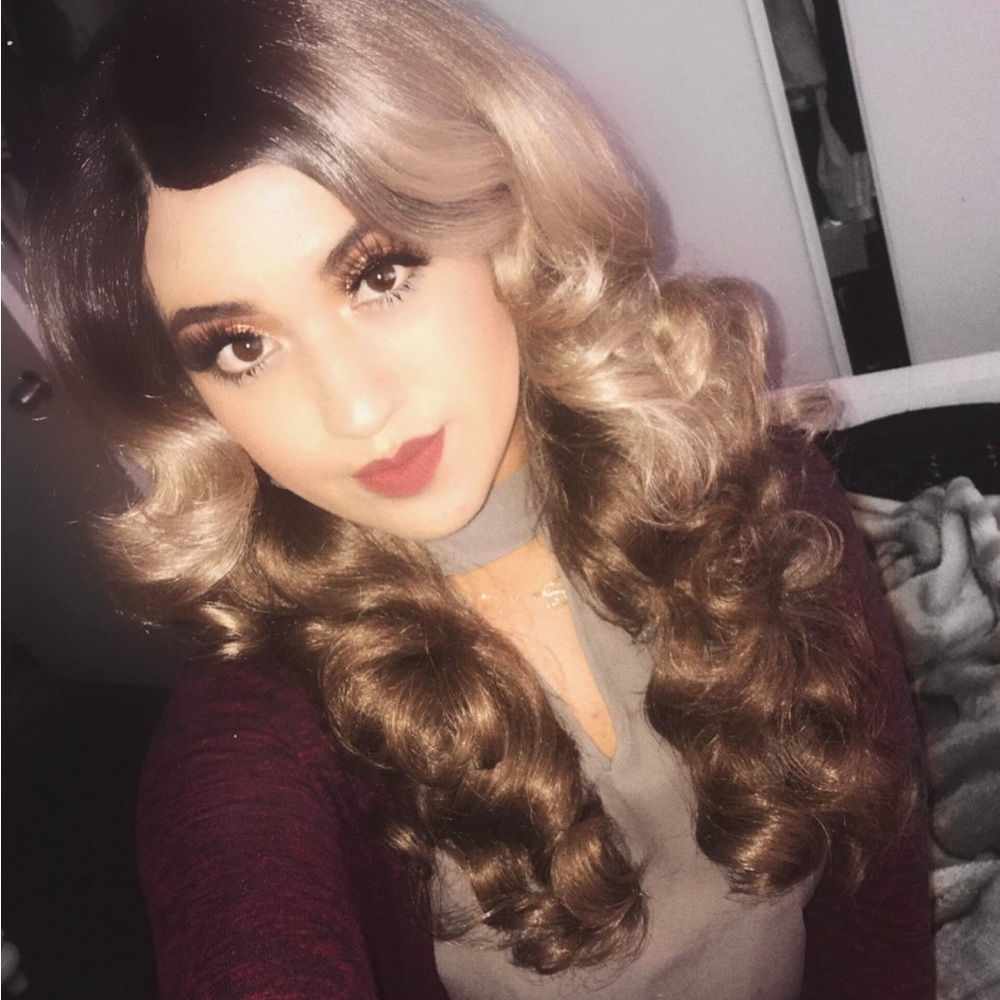 Elegant Ombre Brown Curly Wig